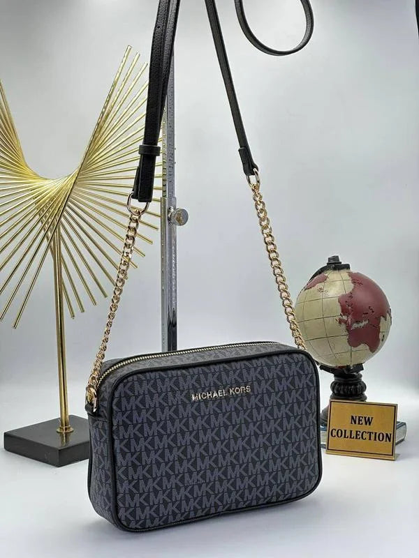 Jet Set Large Saffiano Leather Crossbody Bag