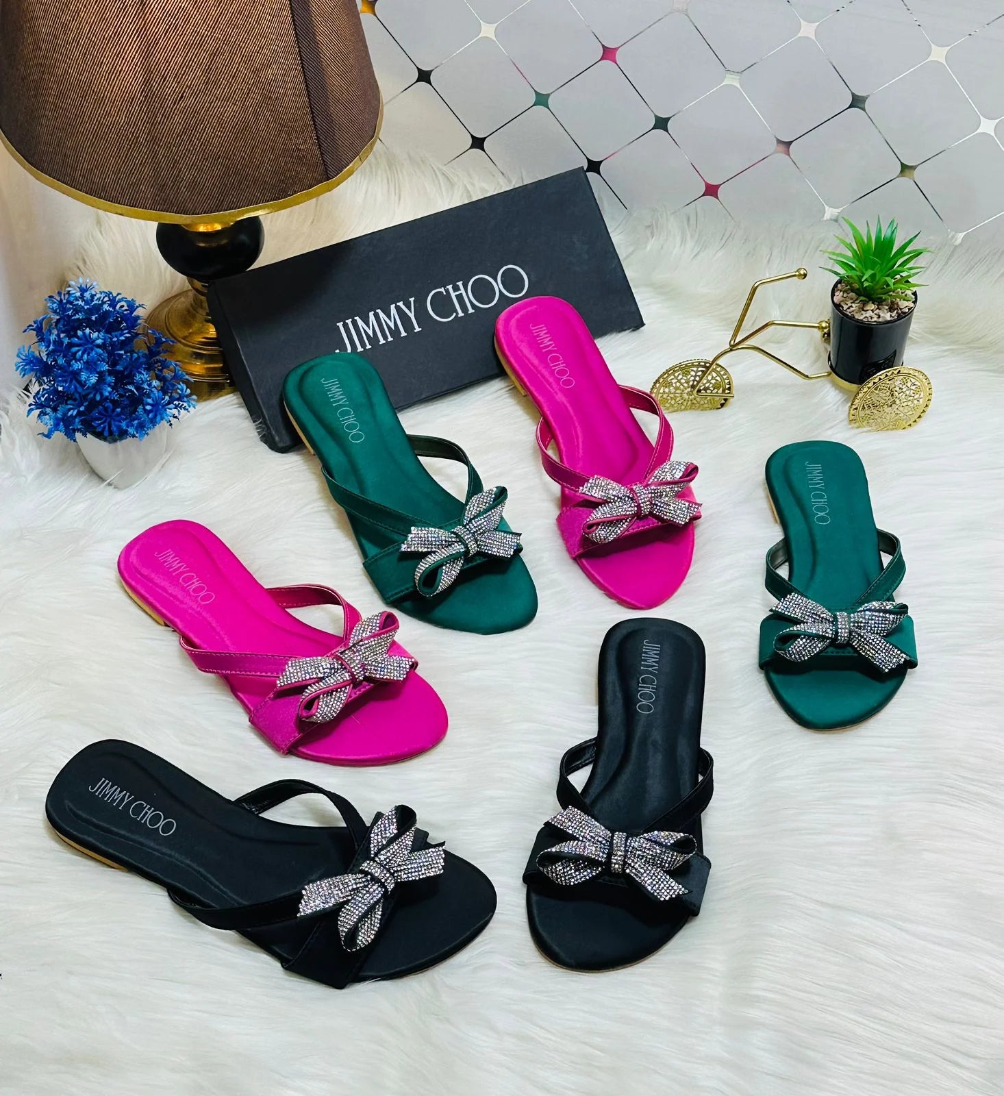 Bow Flat Slides