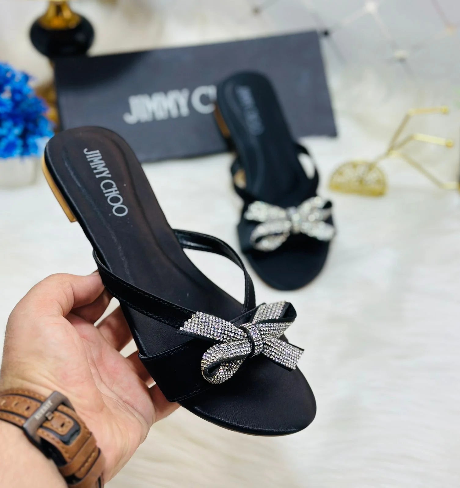 Bow Flat Slides