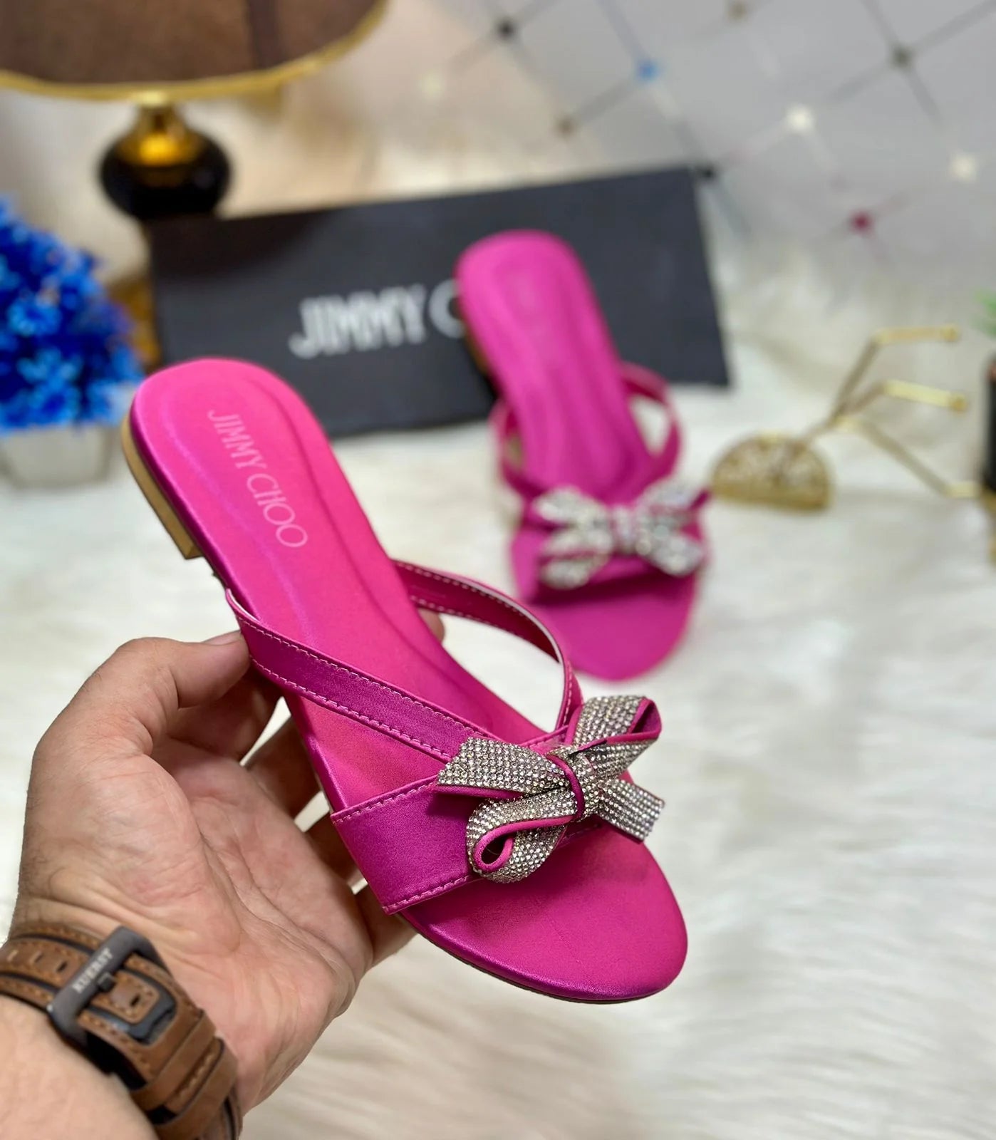 Bow Flat Slides