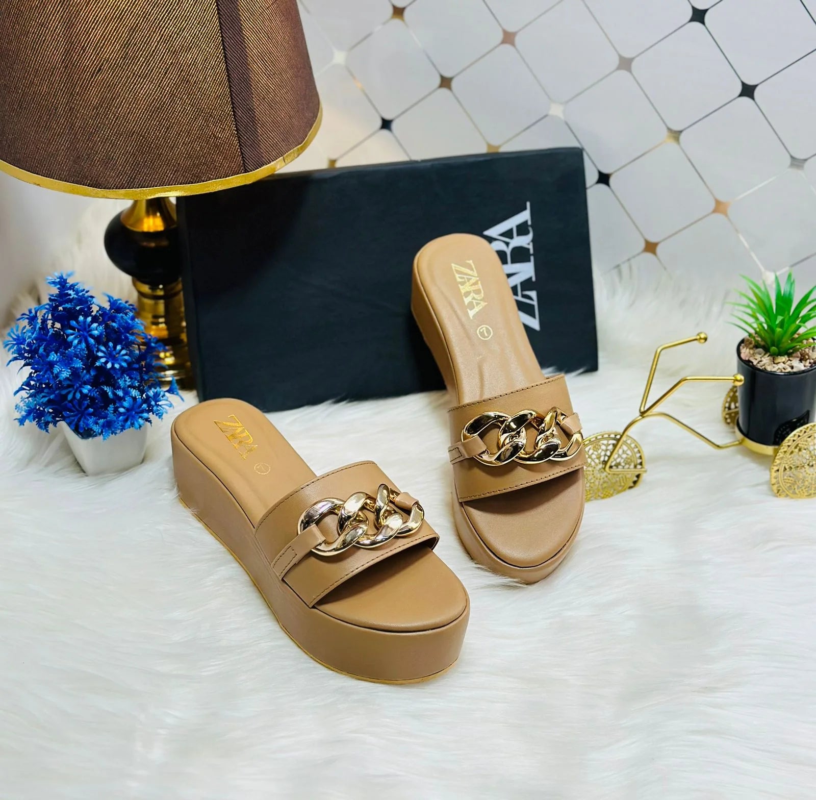 Women's Chain Wedge Slides