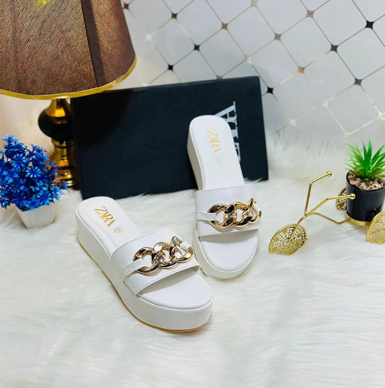 Women's Chain Wedge Slides
