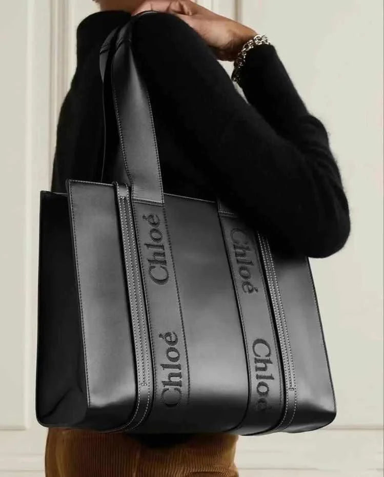 Woody Medium Tote Bag