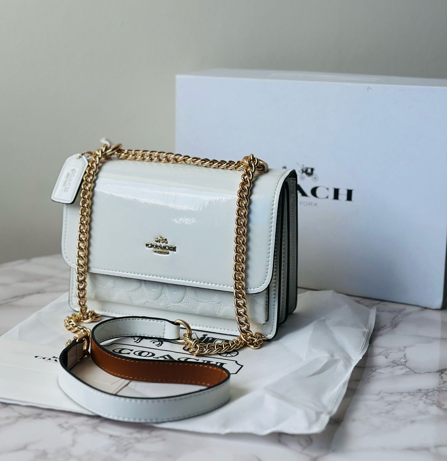Klare Crossbody In Signature Patent