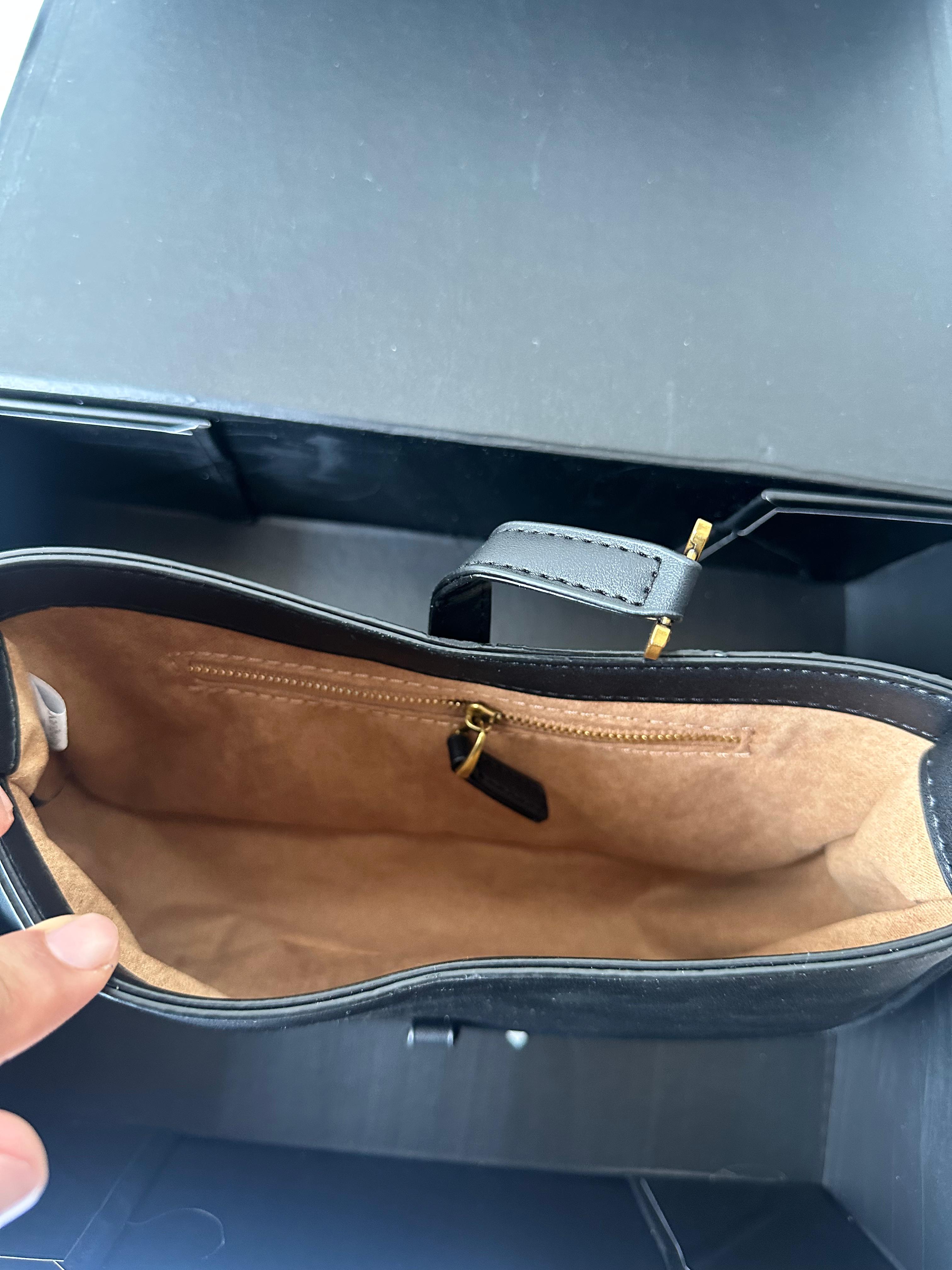 Le 5 à 7 Leather Shoulder Bag