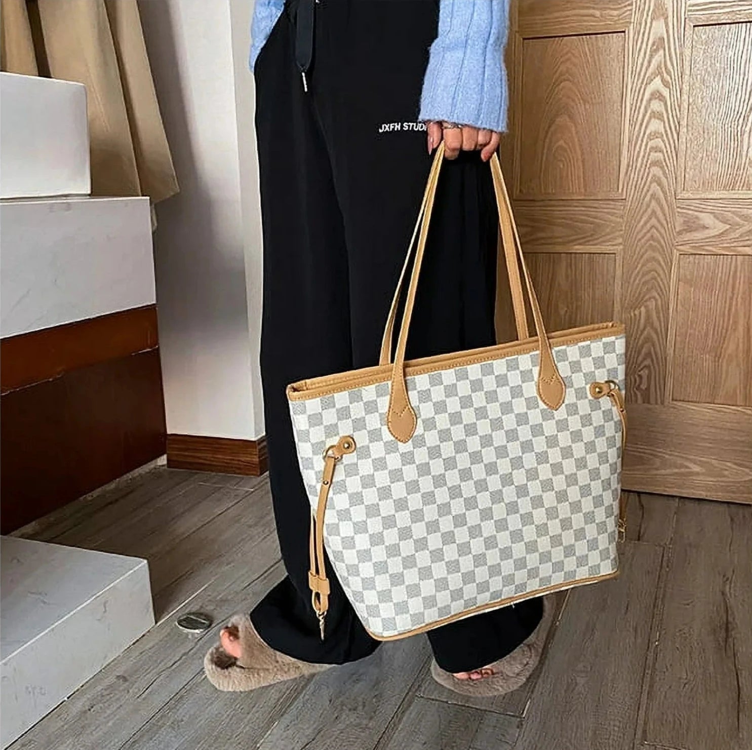 Neverfull MM Tote Bag