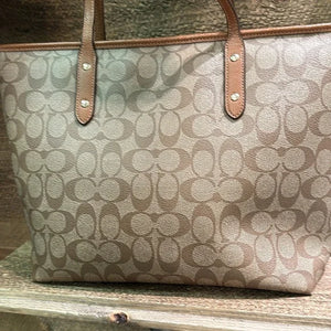 City Tote In Signature Canvas