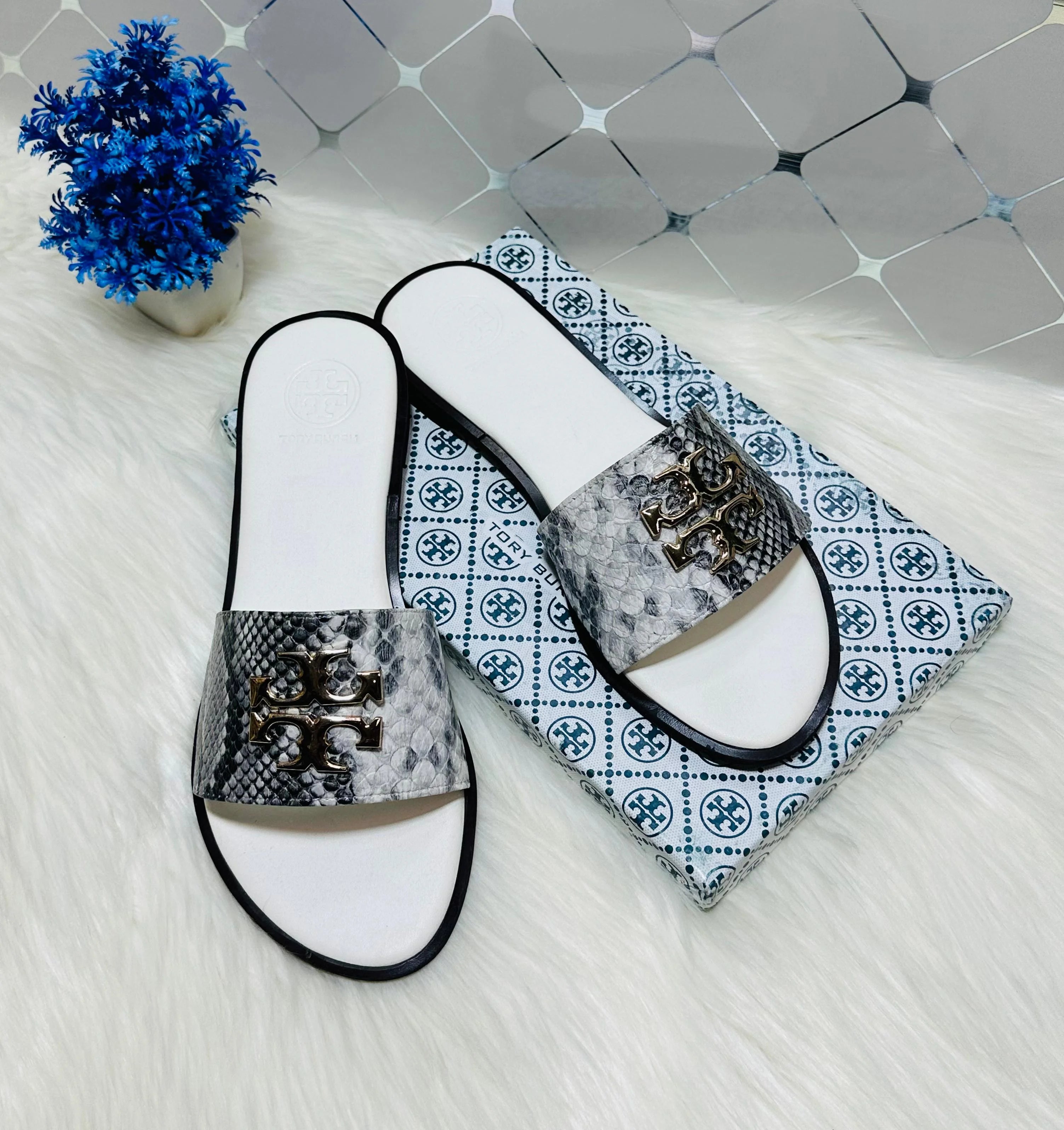 TB Women's Ines Slides - Snake