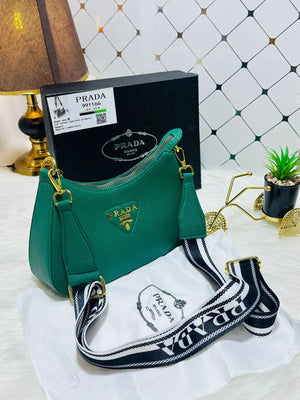 Vitello Dino Shoulder Bag
