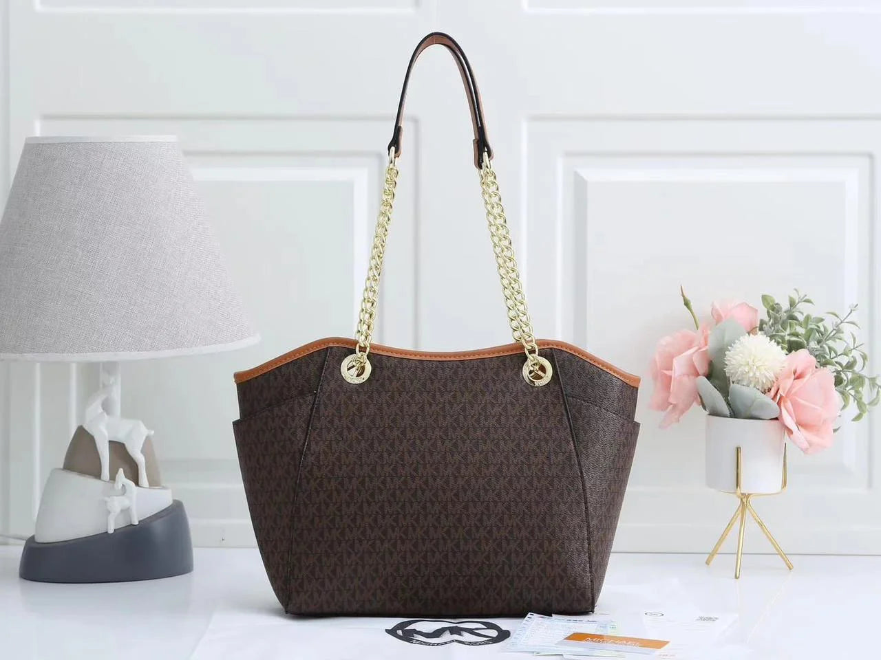 Jet Set Chain Shoulder Tote Bag