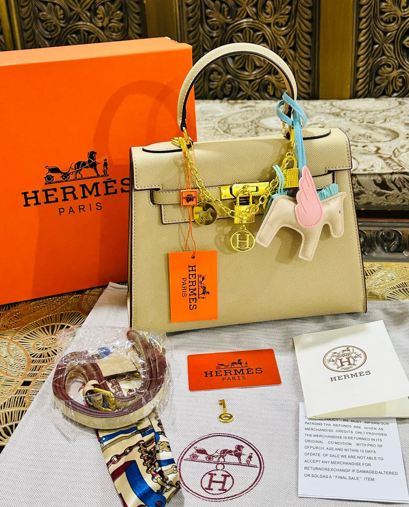 Kelly Medium Handbag