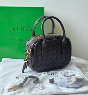 Getaway Small Intrecciato-Leather Cross-body Bag