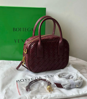Getaway Small Intrecciato-Leather Cross-body Bag