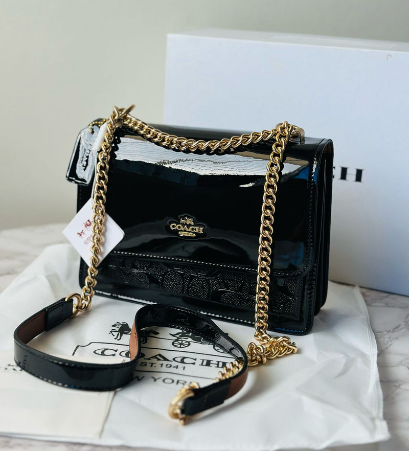 Klare Crossbody In Signature Patent
