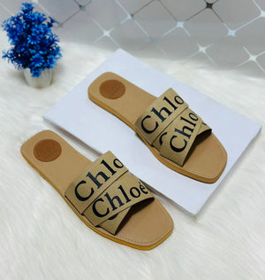 Woody Flat Mules